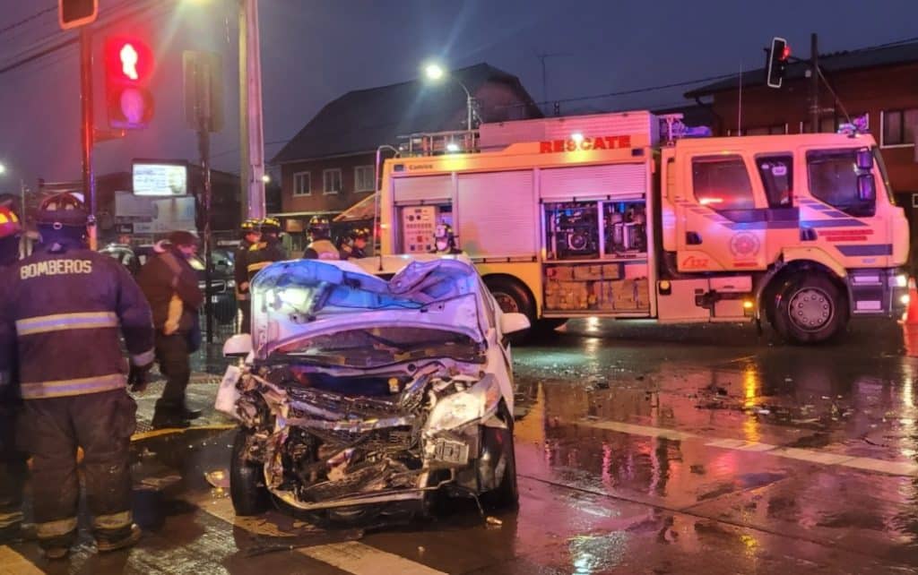VARIOS LESIONADOS TRAS ACCIDENTE VEHICULAR ESTE SÁBADO EN OSORNO