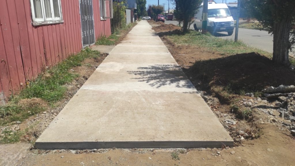 PAVIMENTARÁN CALLES Y VEREDAS EN DIVERSOS SECTORES DE OSORNO