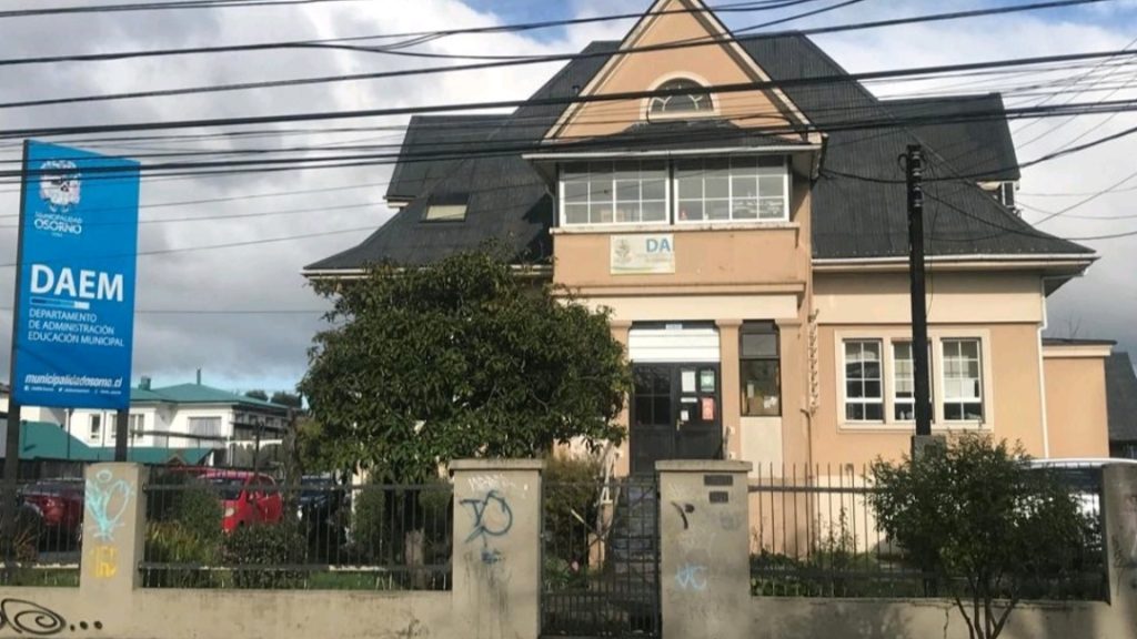 MUNICIPIO INFORMA RENUNCIA DE DIRECTOR DEL DAEM DE OSORNO MAURICIO GUTIÉRREZ