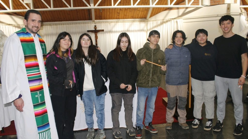 ESTUDIANTES DEL COLEGIO SAN MATEO DE OSORNO PARTICIPARON DE LA SEMANA DE LA SOLIDARIDAD