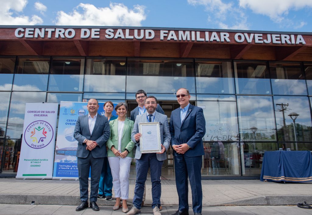 CESFAM DE OVEJERÍA RECIBIÓ ACREDITACIÓN DE EXCELENCIA POR PARTE DE LA MINISTRA DE SALUD