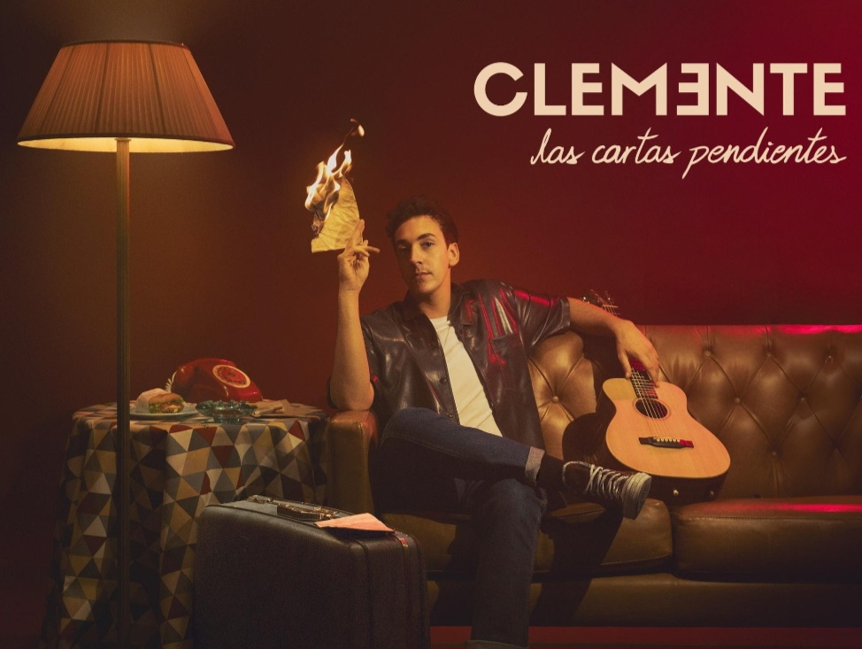 CLEMENTE CONSOLIDA SU PROYECTO ARTÍSTICO CON EL ESTRENO DE SU SEGUNDO ÁLBUM “LAS CARTAS PENDIENTES”