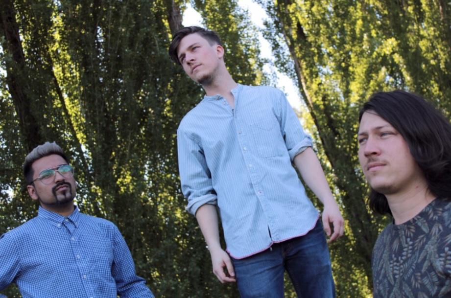 VON PLUMA ESTRENA SU NUEVO DISCO «BLOODY TREE» PRODUCIDO POR ALAIN JOHANNES