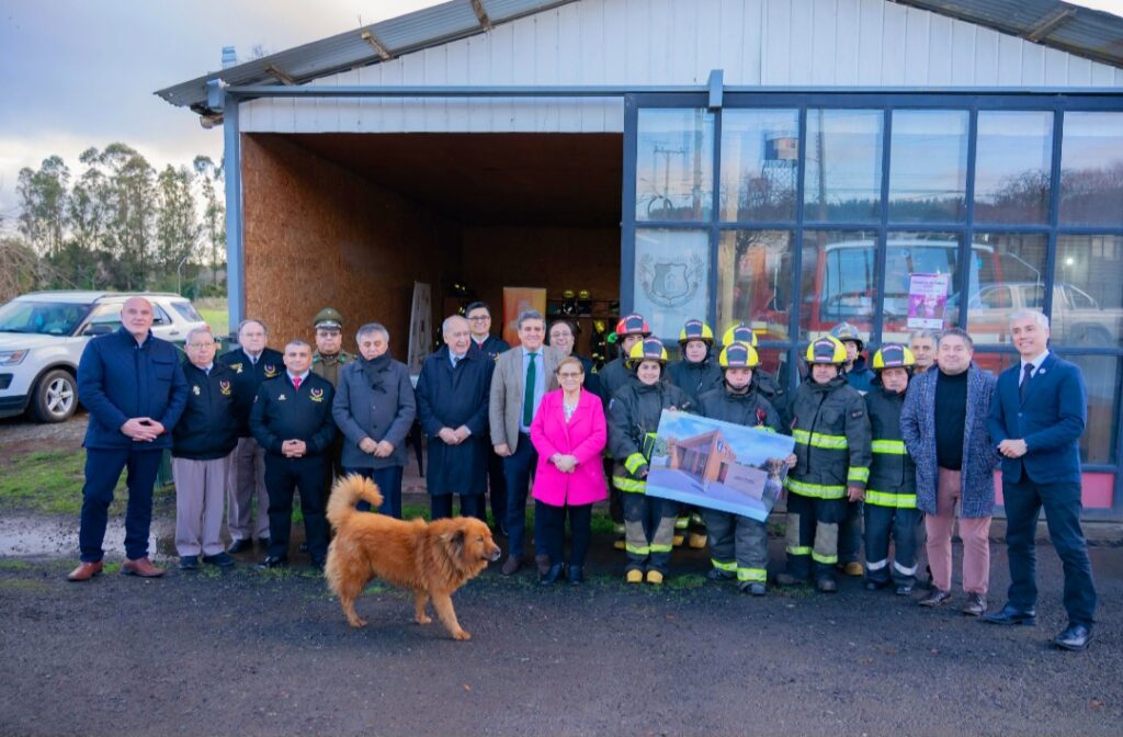 GORE LOS LAGOS FIRMA CONVENIO PARA LA REMODELACIÓN DEL CUARTEL DE BOMBEROS DE CANCURA
